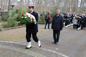 Uroczystość przy Pomniku Piaśnickim