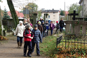 Kwiaty na wejherowskich grobach - 31.10.2012