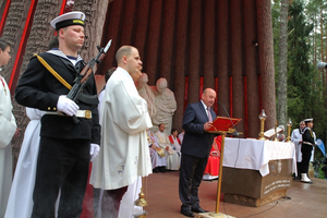 Hołd ofiarom zbrodni piaśnickiej