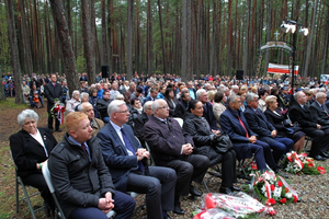 Hołd ofiarom zbrodni piaśnickiej