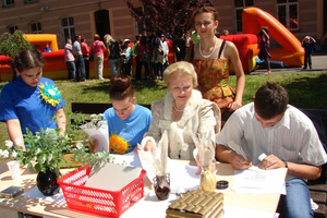 Szkolny Pikinik Naukowy w OSW nr 2 dla Niesłyszących - 28.05.2012